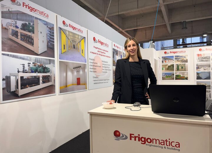 Hostess presso la fiera Interpoma di Bolzano
